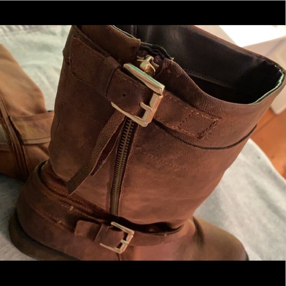 STEVE MADDEN BOOTS SIZE 10 - Picture 5 of 7